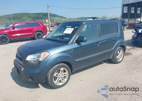2011 Kia Soul + z USA, uszkodzony, nr VIN KNDJT2A28B7204143
